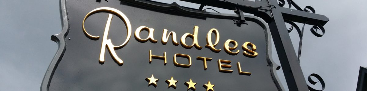 Exterior Hotel Signs